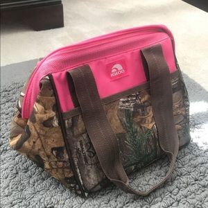 Igloo Cooler